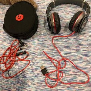 Beats wireless headphones